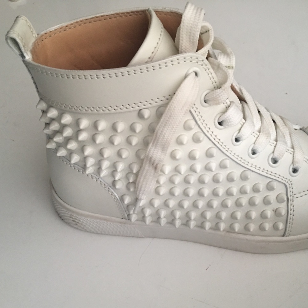 Christian Louboutin Sneakers | Louis Spikes Flat - Picture 8 of 16